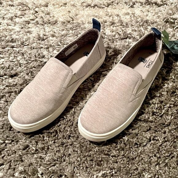 NWT TOMS Kids Luca Slip-On Sneakers - Picture 4 of 7